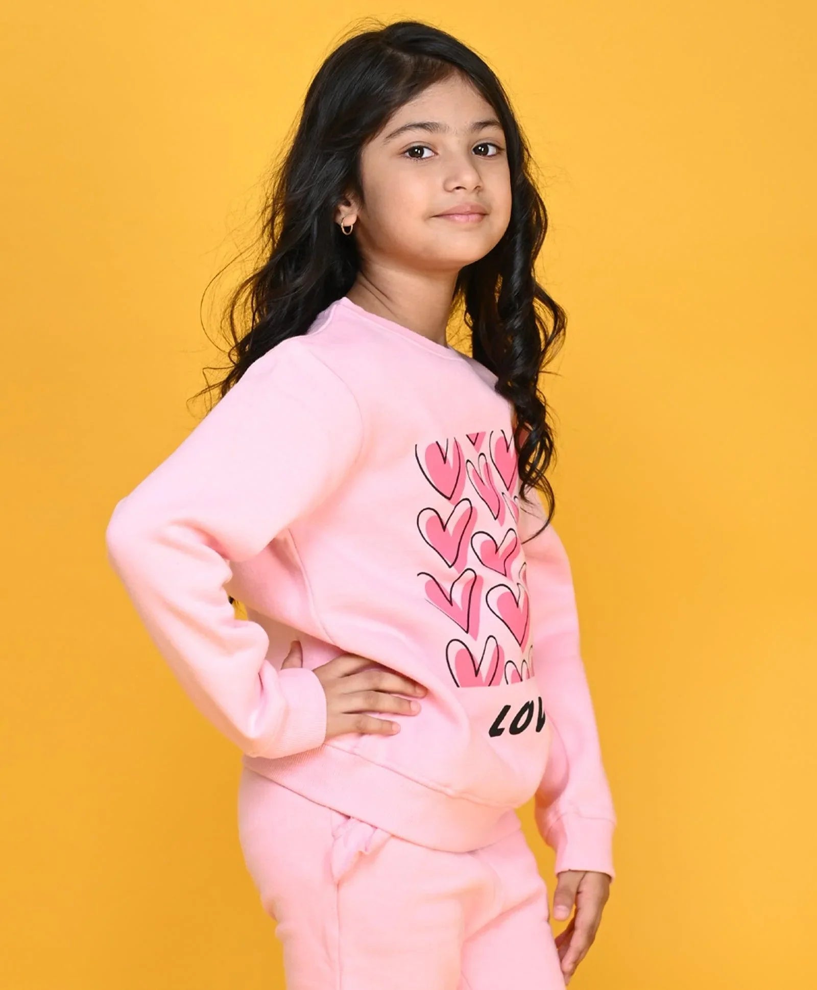 HEART BLACK GIRLS FLEECE SWEATSHIRT - PINK