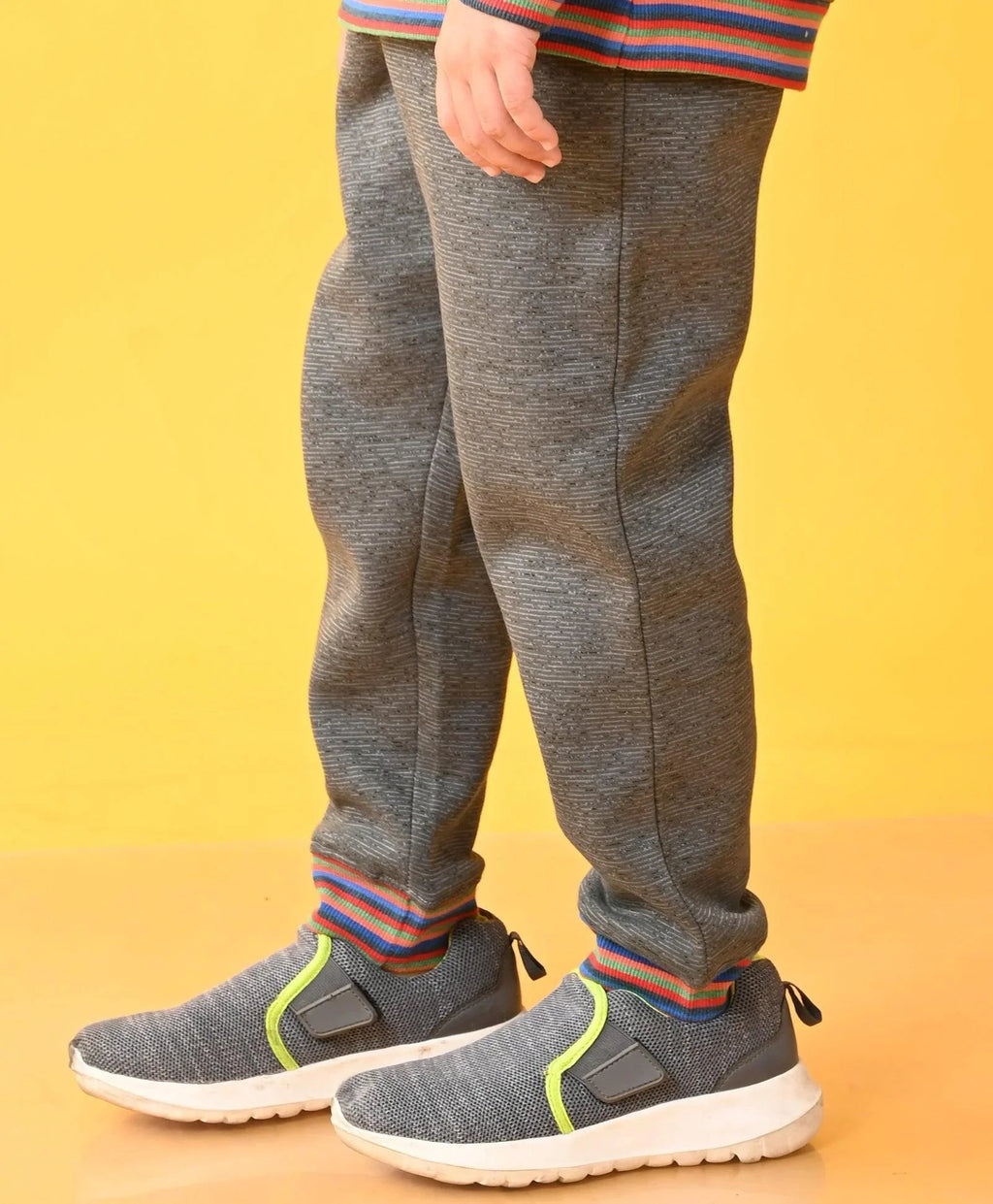 DARK GREY MELANGE FLEECE MULTICOLOR RIB JOGGER - GREY