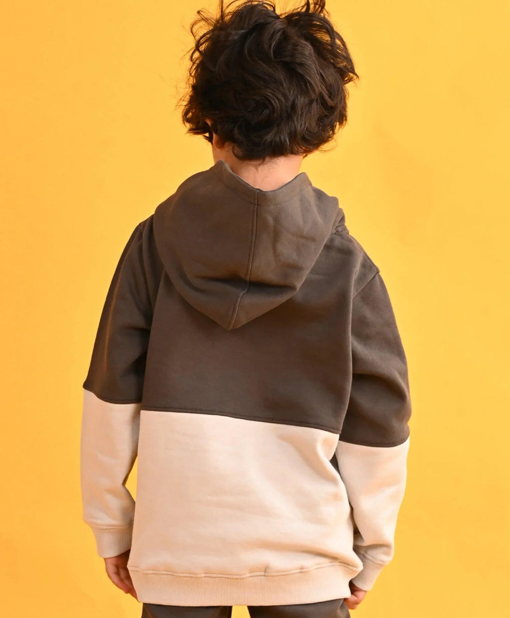 DARK AND LIGHT GREY TMR COLOR BLOCK FLEECE HOODIE - GREY