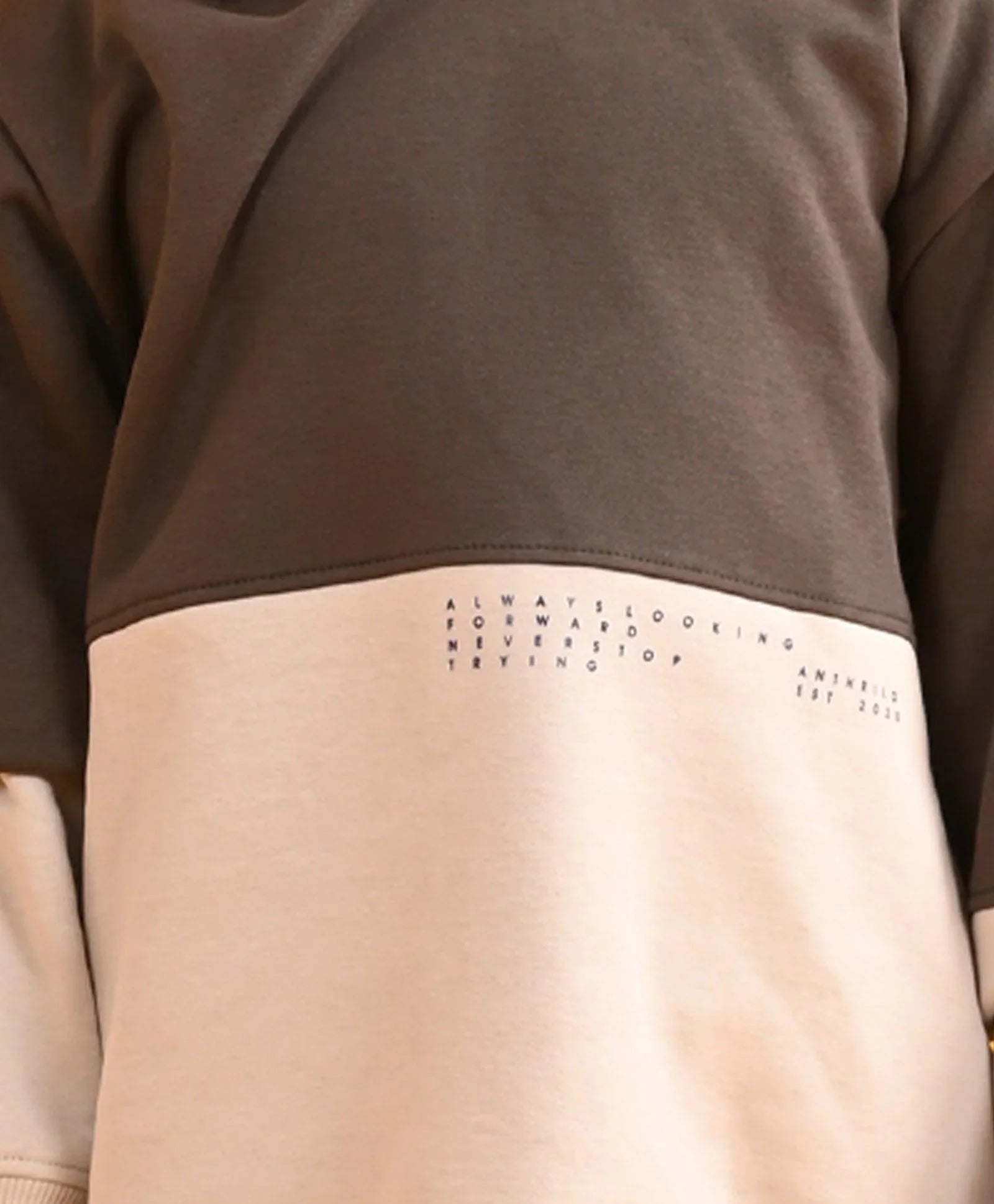 DARK AND LIGHT GREY TMR COLOR BLOCK FLEECE HOODIE - GREY