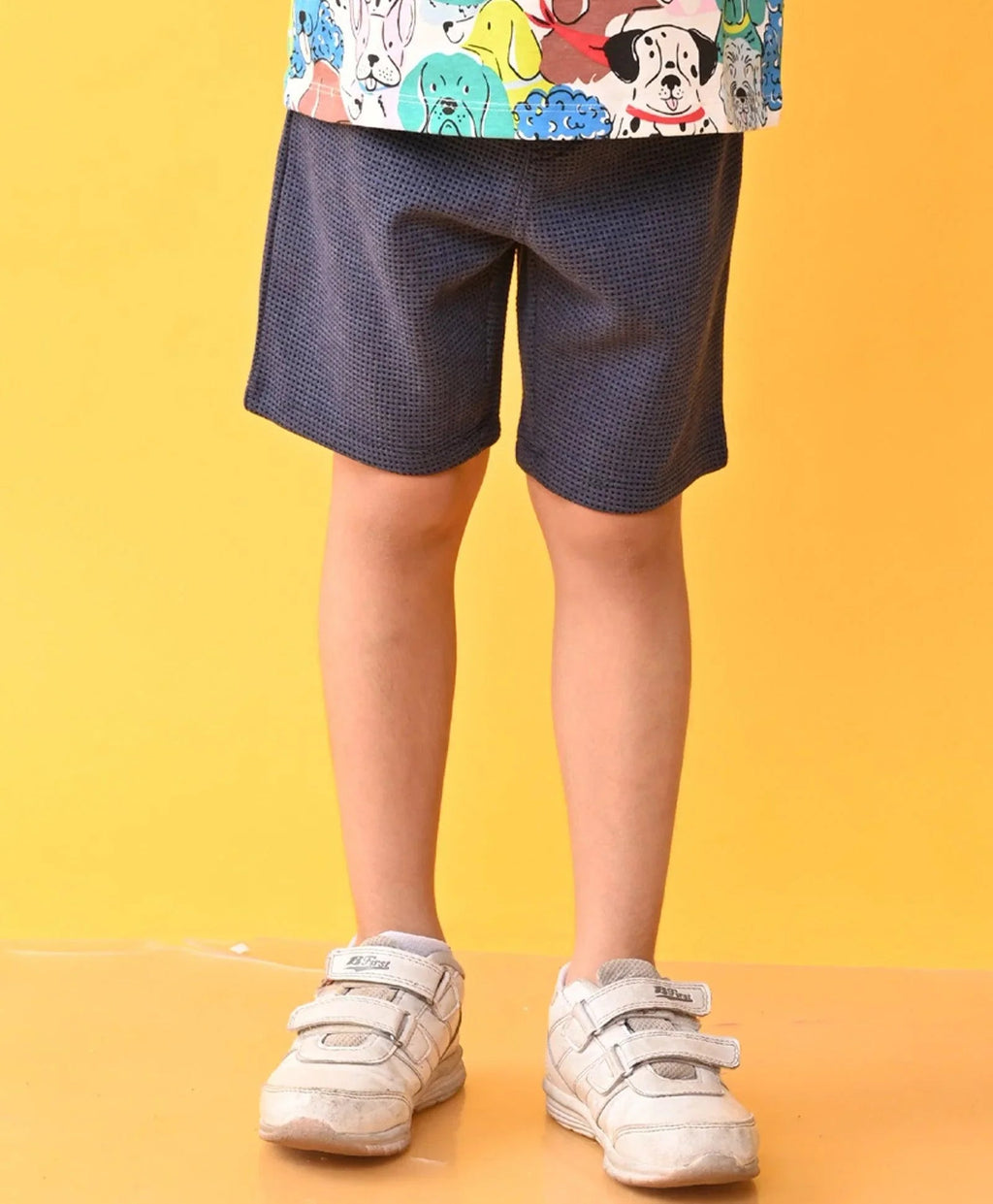 BLUE CHECK TEXTURED BOYS SHORTS - BLUE