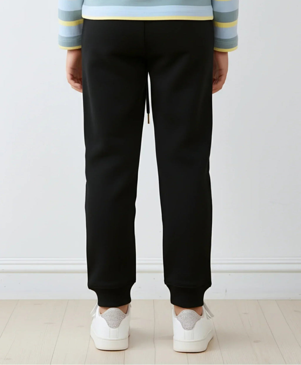 BLACK HEART WARM FLEECE GIRLS JOGGER - BLACK