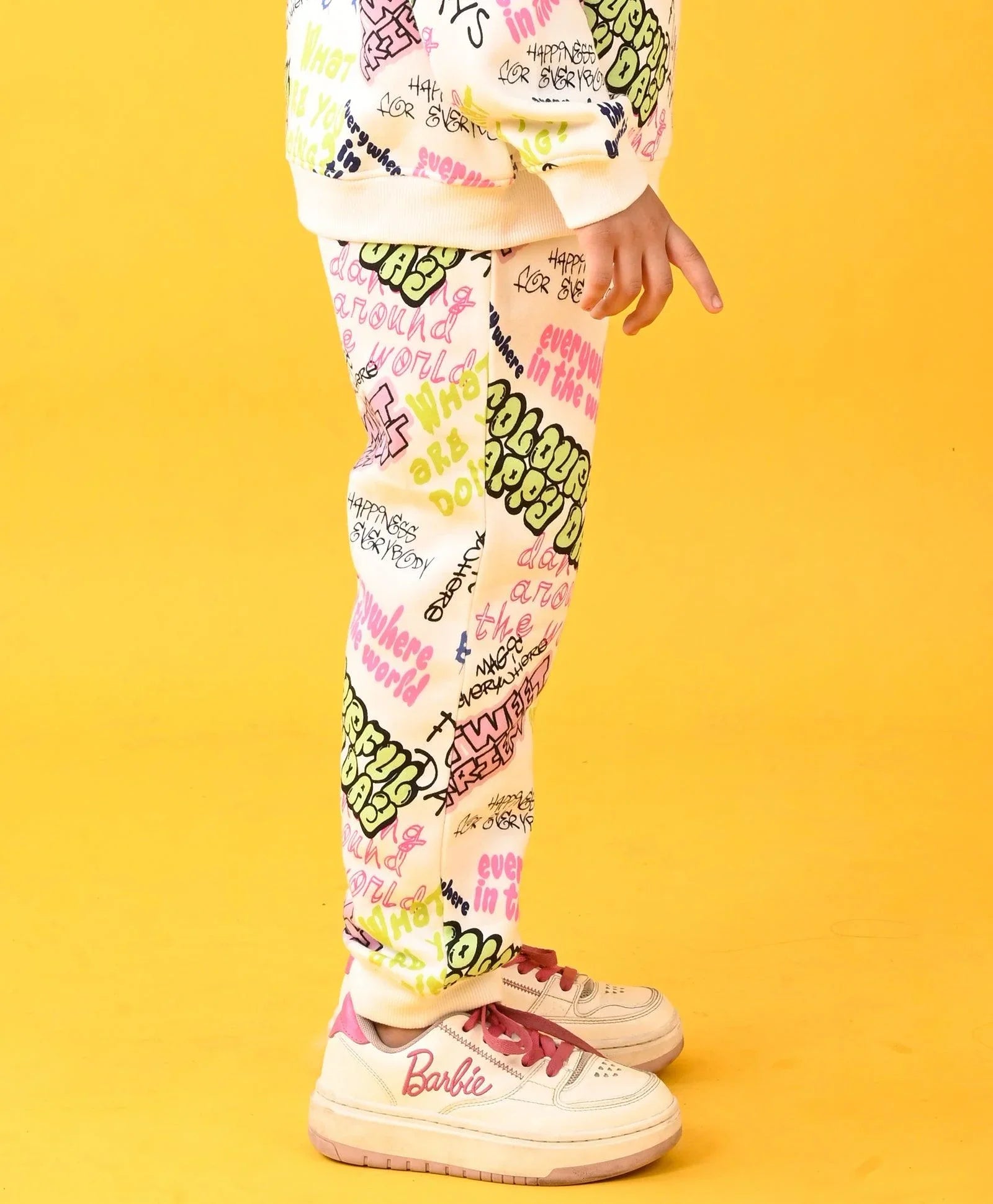 COLORFUL HAPPINESS FLEECE JOGGER - WHITE