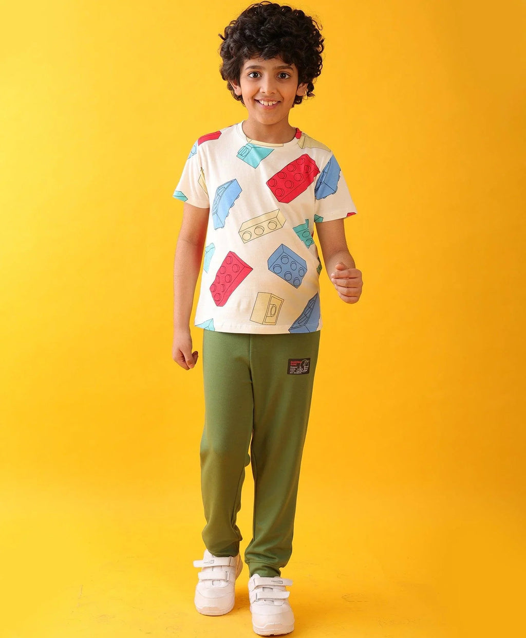 BLOCK BUILDER OLIVE BOYS SUMMER JOGGER SET - WHITE/OLIVE