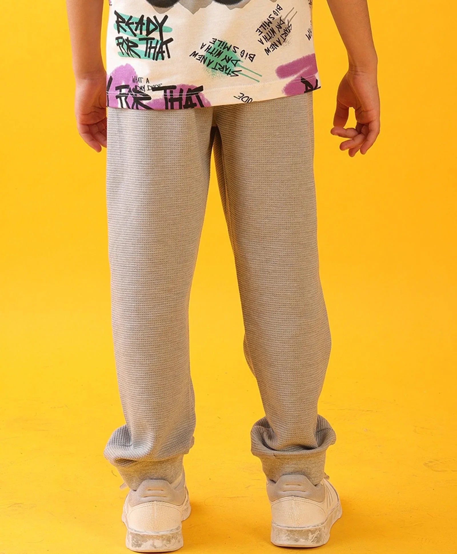 GREY TEXTURED BOYS JOGGER - GREY