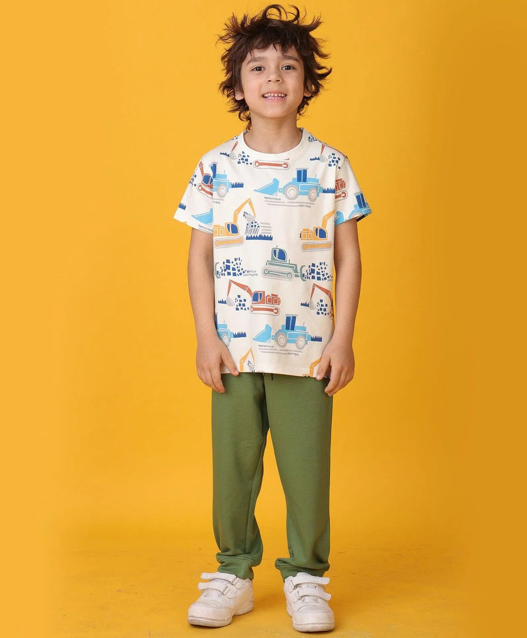 DIGGER OLIVE SUMMER JOGGER SET - WHITE/OLIVE