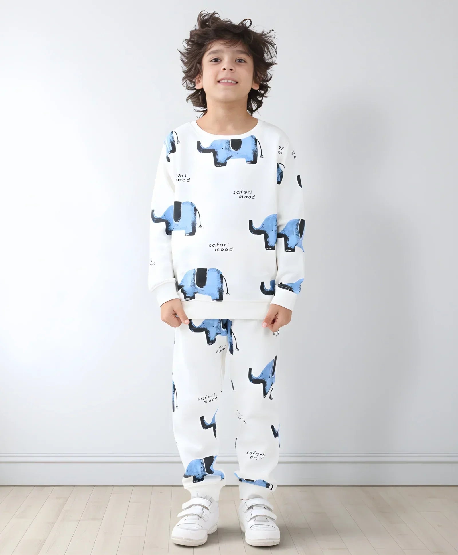 ELEPHANT SAFARI FLEECE SWEATSHIRT JOGGER SET - WHITE