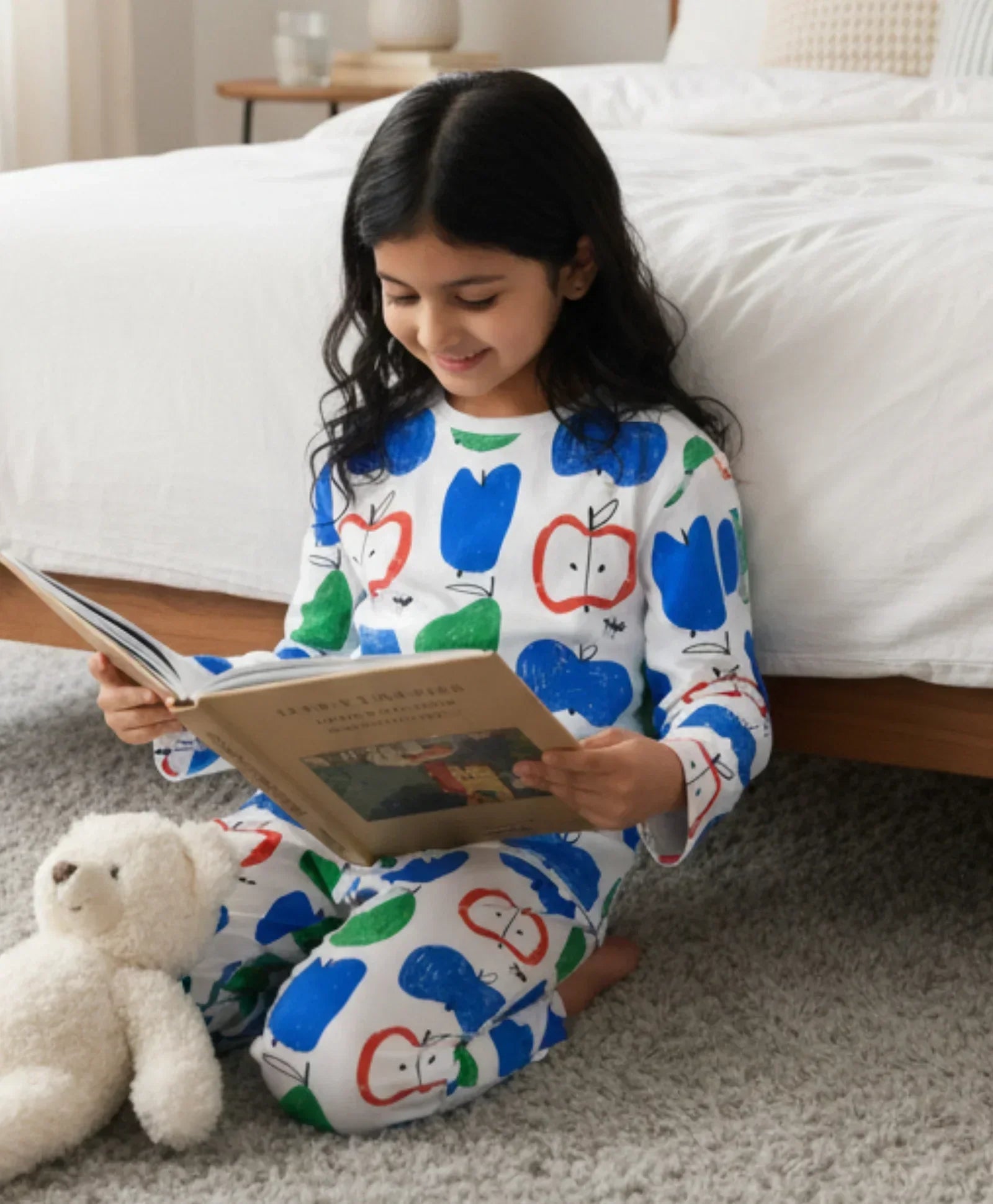APPLE PEAR GIRLS LONG SLEEVE PYJAMA SET - WHITE