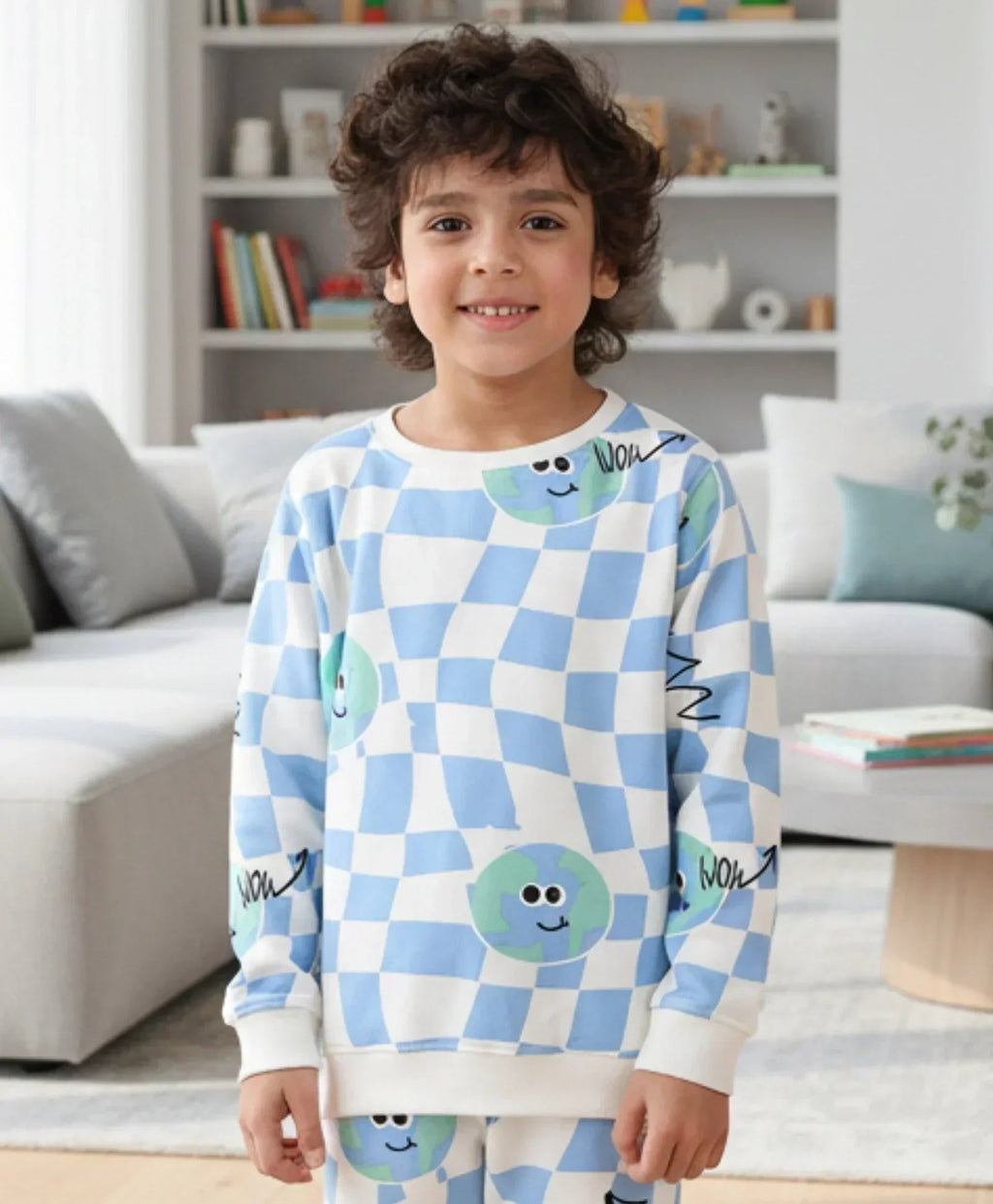 GLOBE CHECK BOYS FLEECE SWEATSHIRT - BLUE