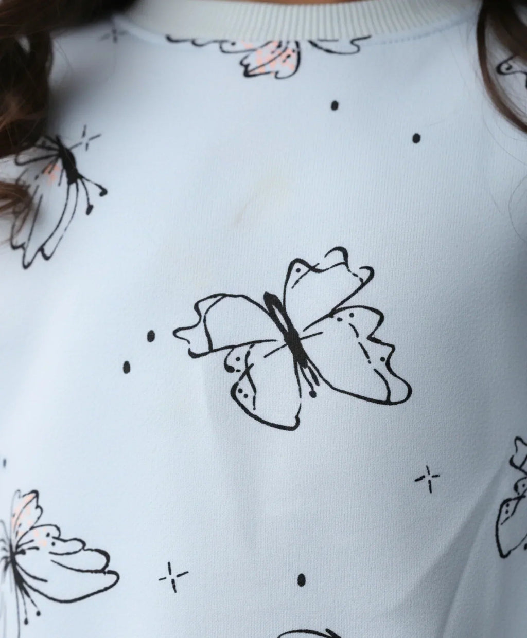 BLUE BUTTERFLY FLEECE GIRLS SWEATSHIRT - BLUE