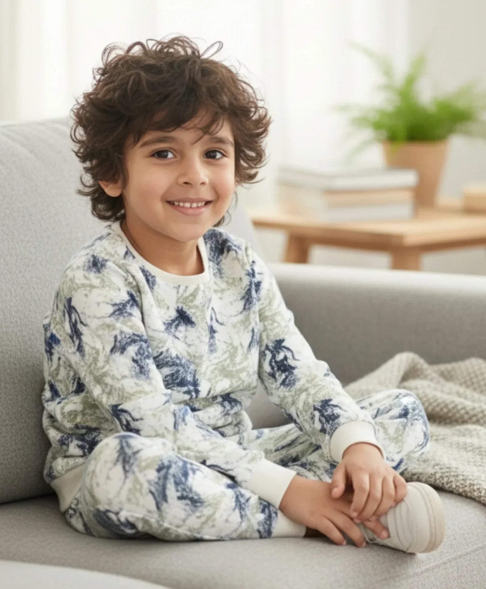 BLACK BLUE LIGHTING FLEECE BOYS SWEATSHIRT JOGGER SET - BLUE