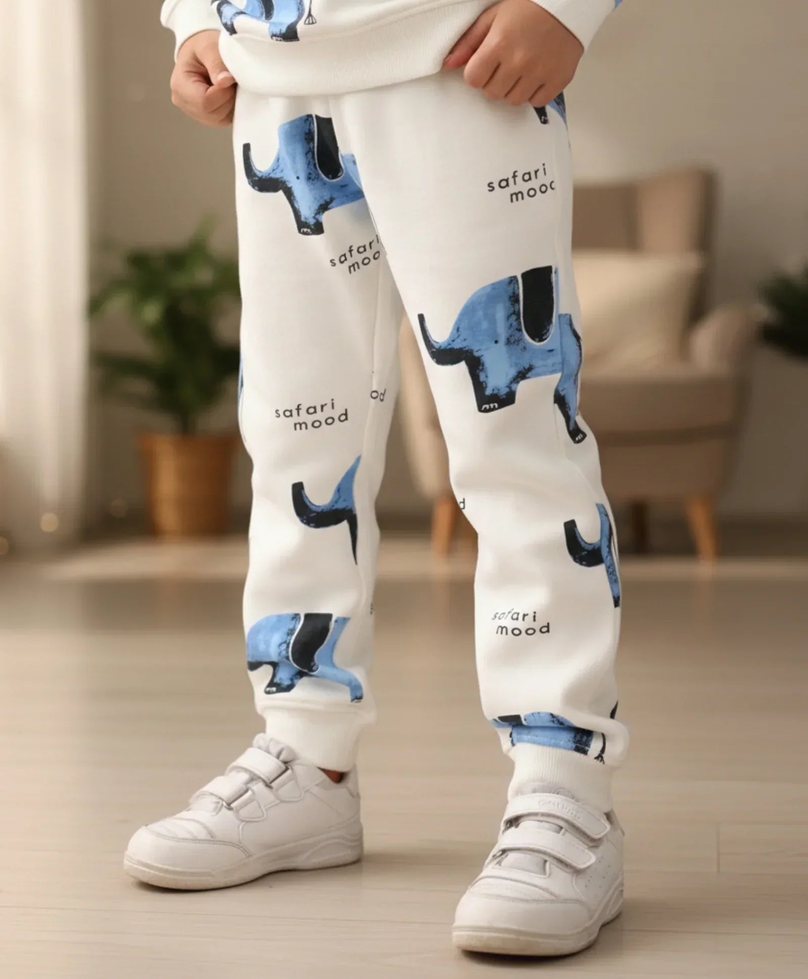 ELEPHANT SAFARI GIRLS FLEECE JOGGER - WHITE