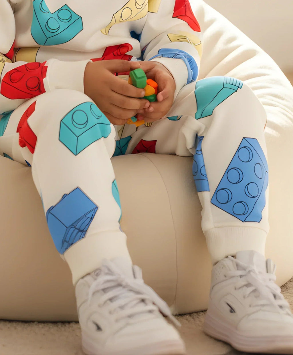 BLOCK BUILDER FLEECE GIRLS JOGGER - OFF WHITE
