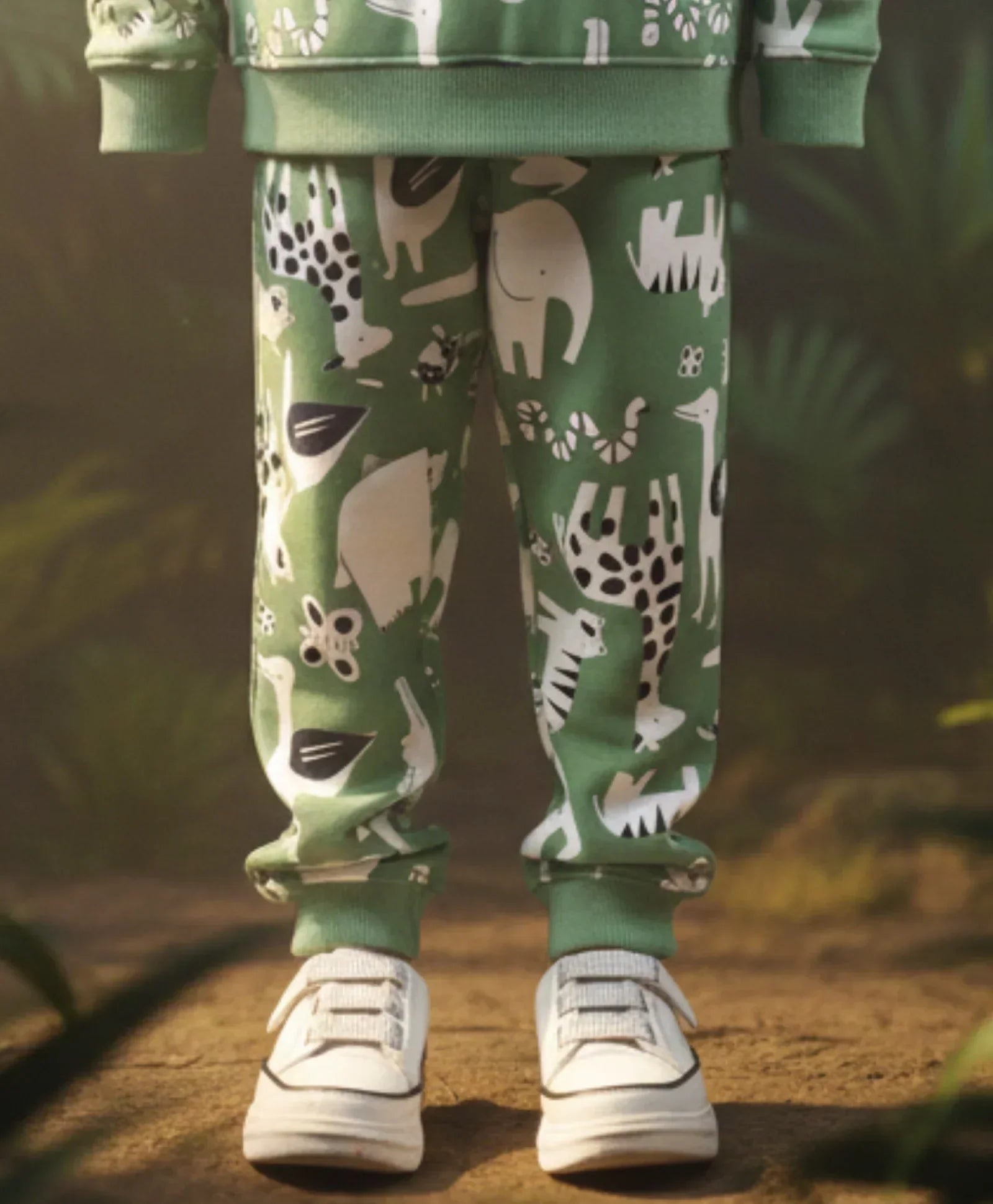 ANIMAL GREEN FLEECE GIRLS JOGGER - GREEN