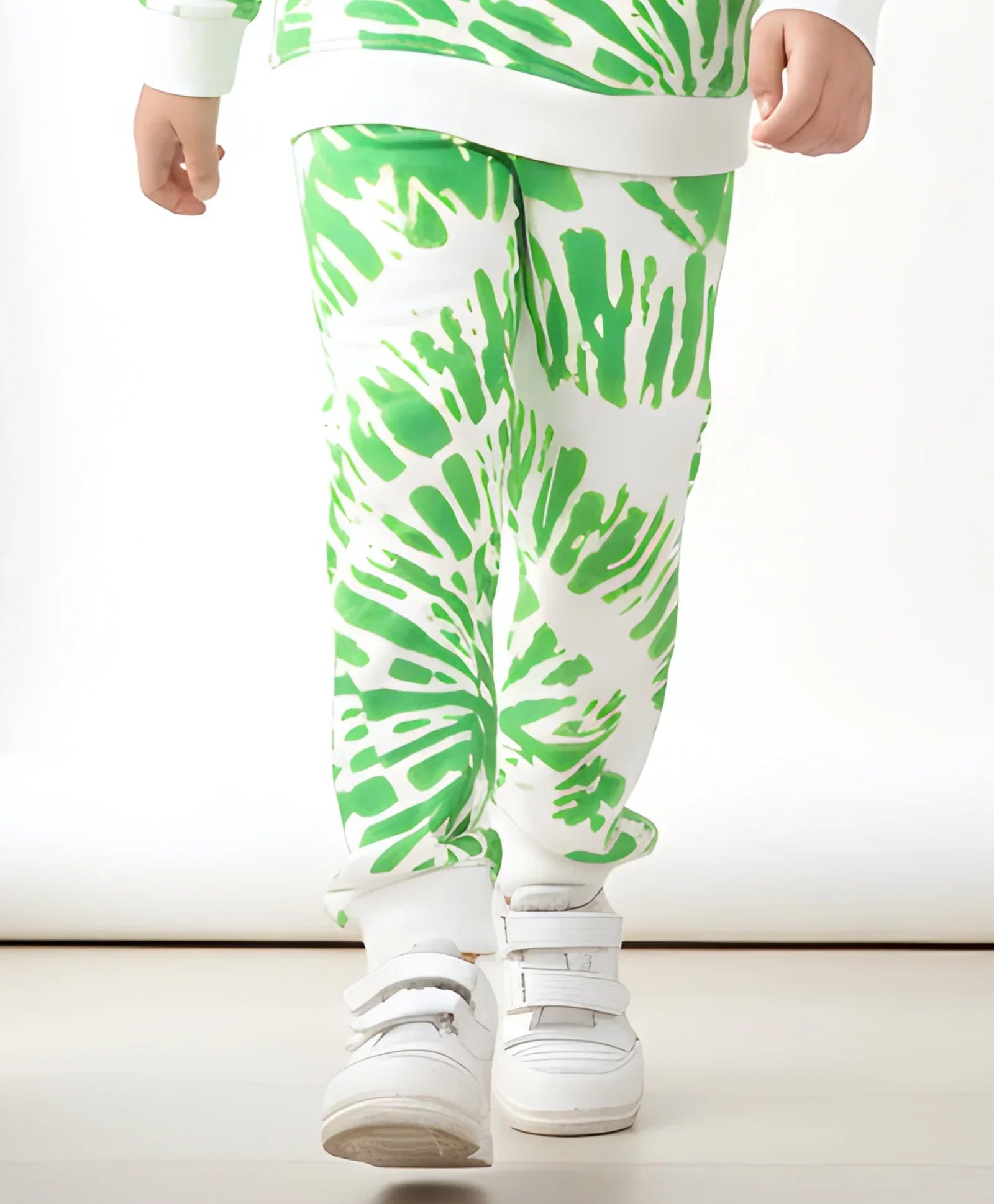 GREEN SWIRL FLEECE JOGGER - GREEN