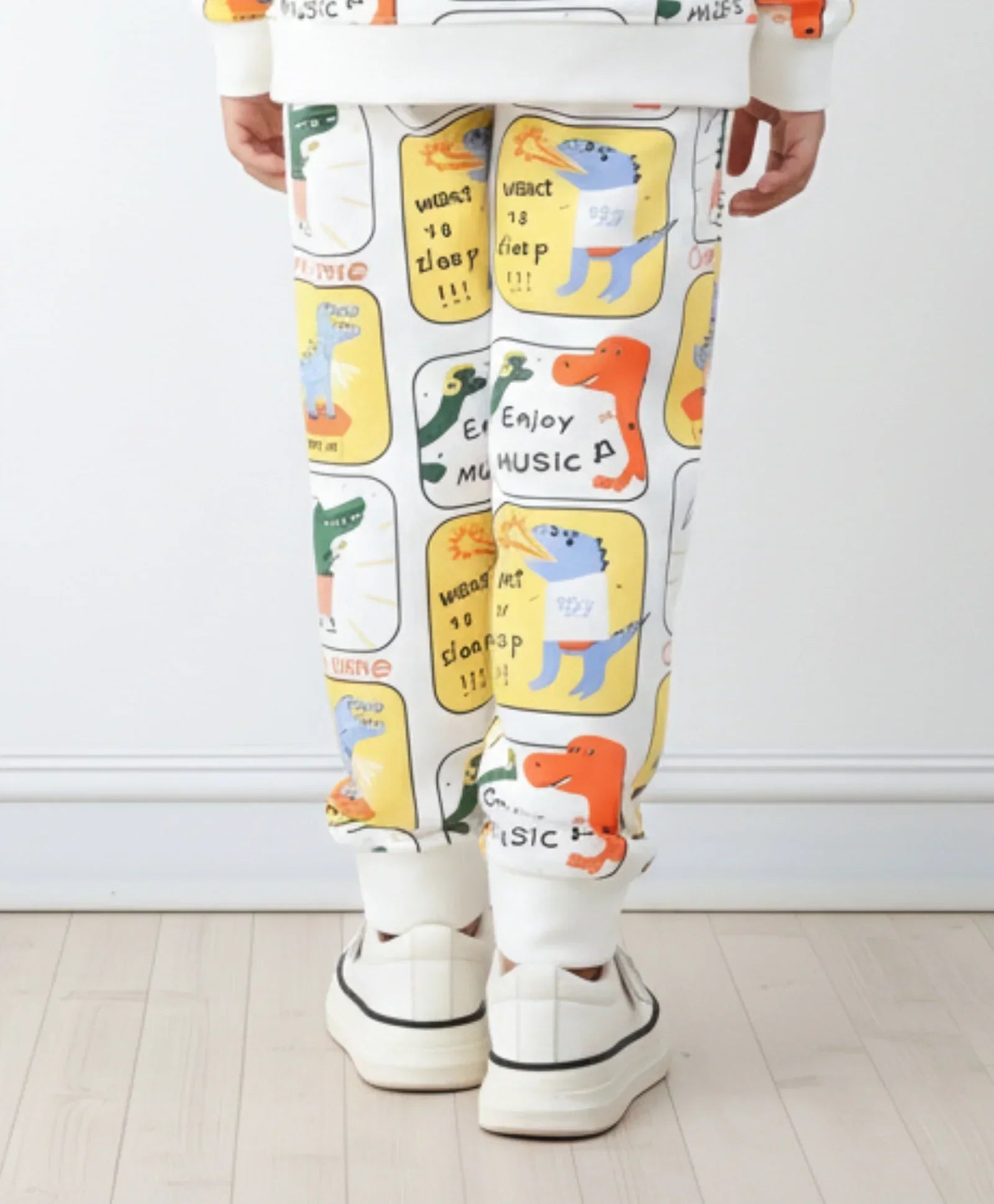 DINOSAUR STAMP FLEECE BOYS JOGGER  - OFF WHITE