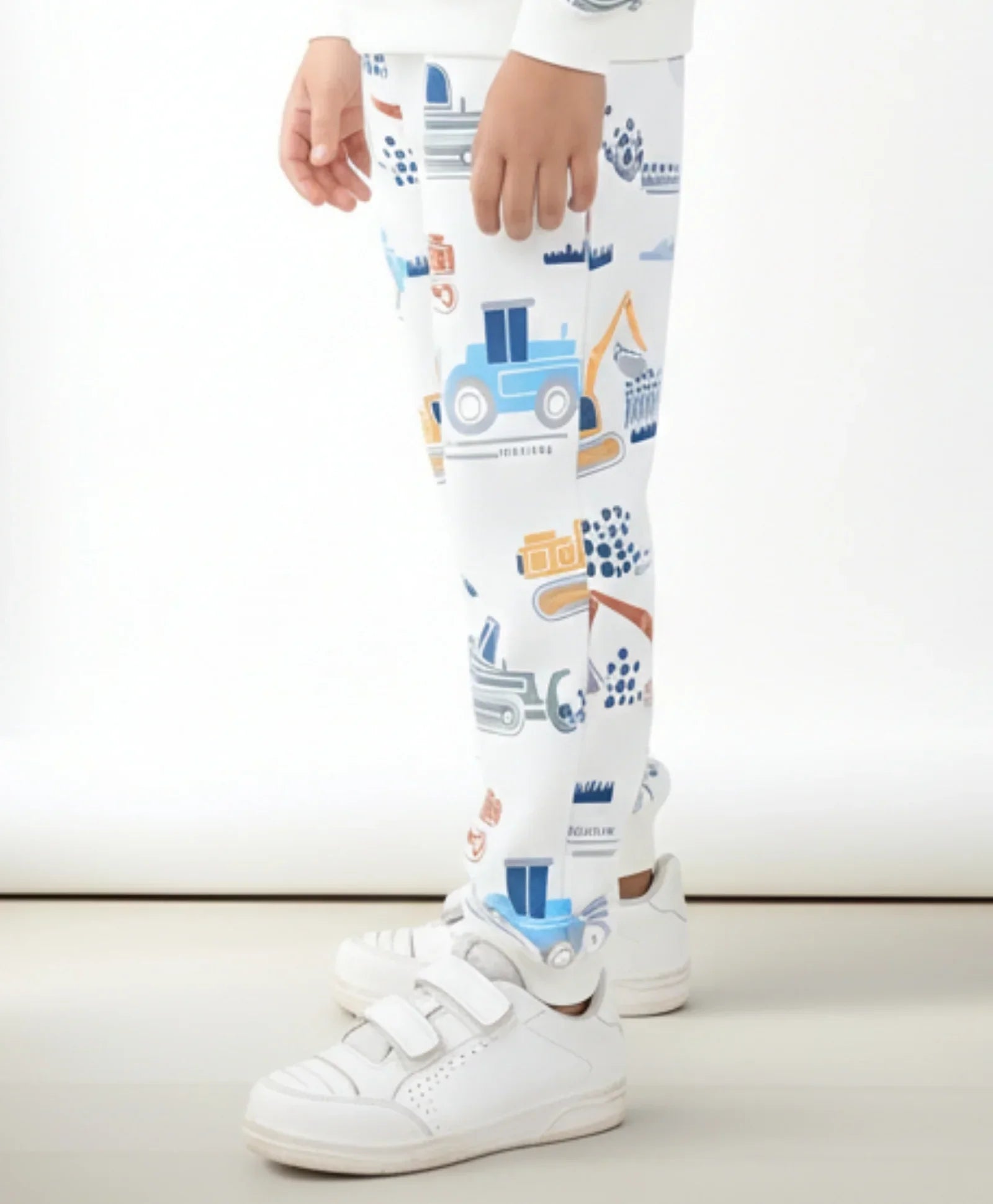 DIGGER PRINT FLEECE BOYS JOGGER - OFF WHITE