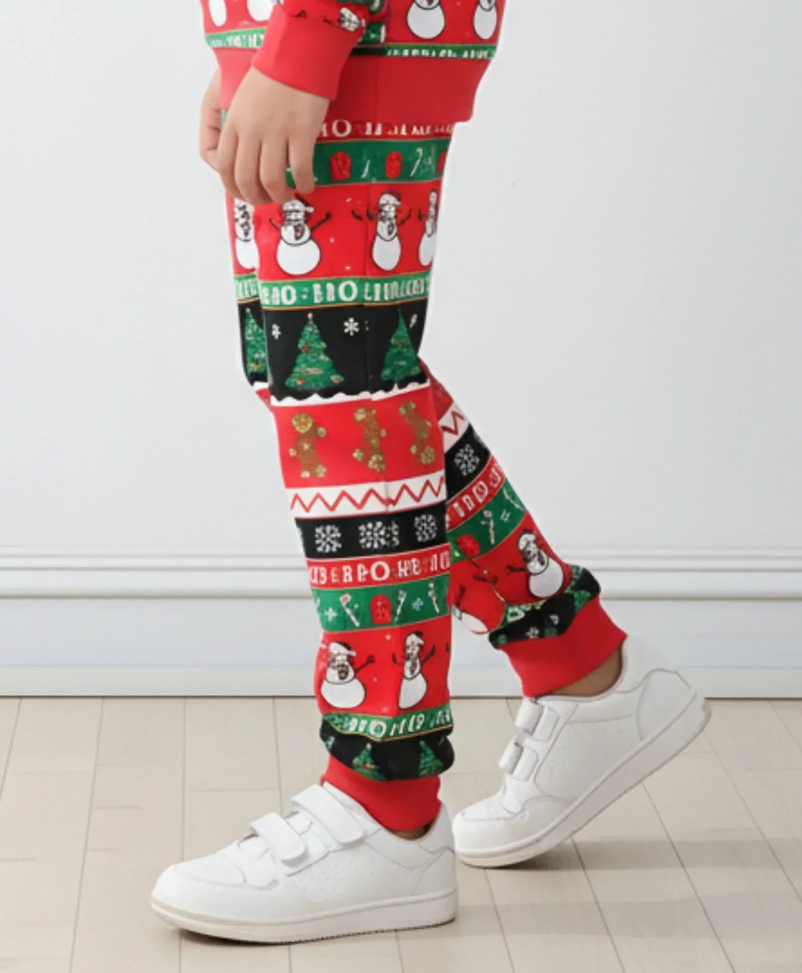 CHRISTMAS PRINT BOYS FLEECE JOGGER - RED