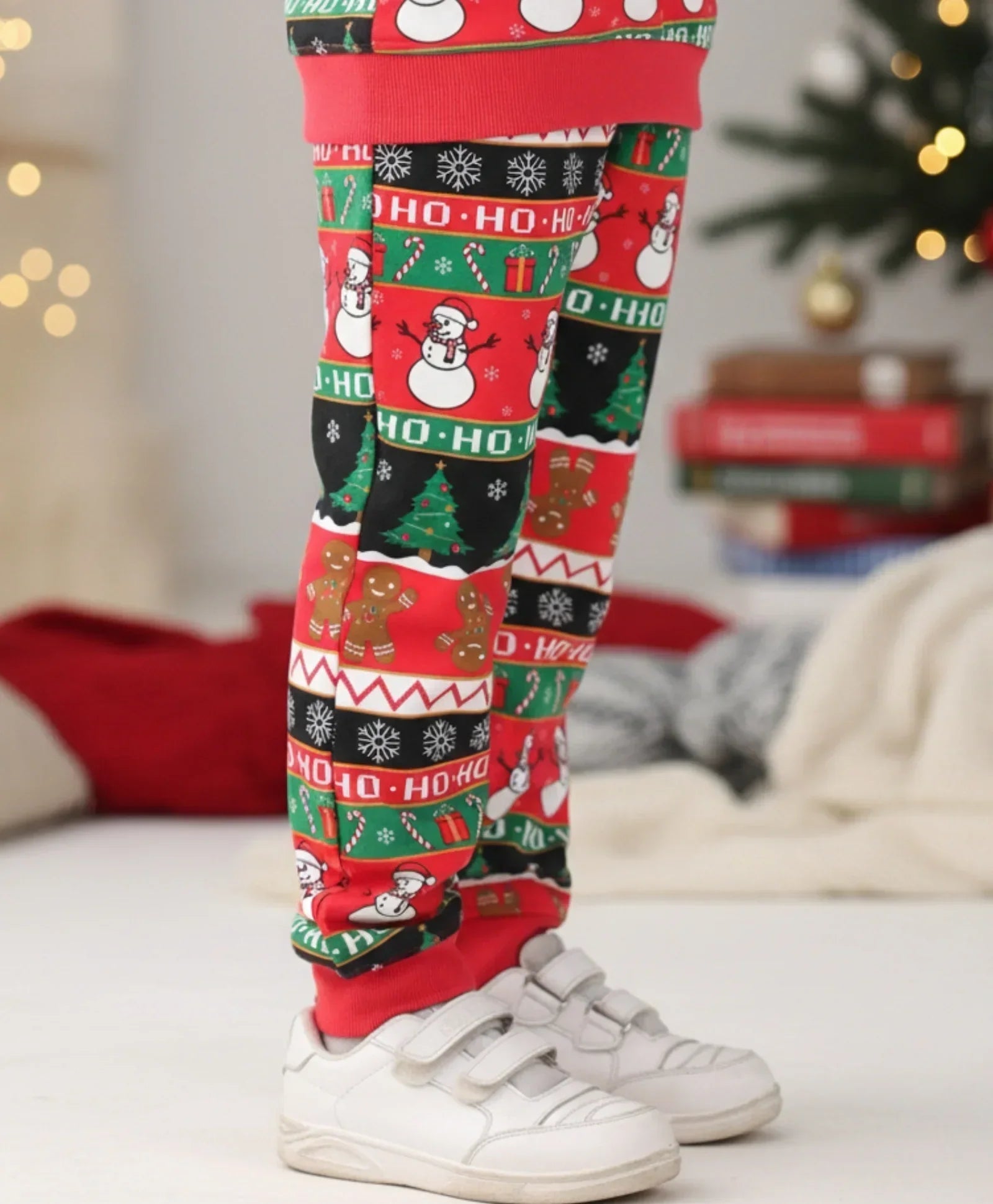 CHRISTMAS PRINT BOYS FLEECE JOGGER - RED