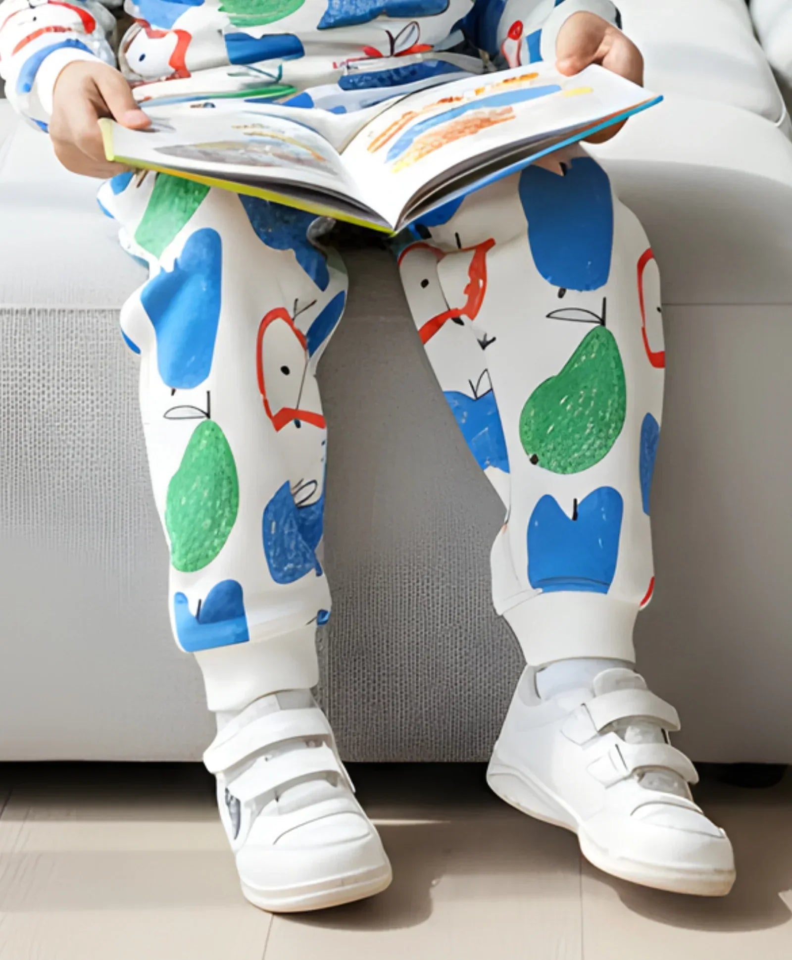 APPLE PEAR BOYS FLEECE JOGGER - WHITE