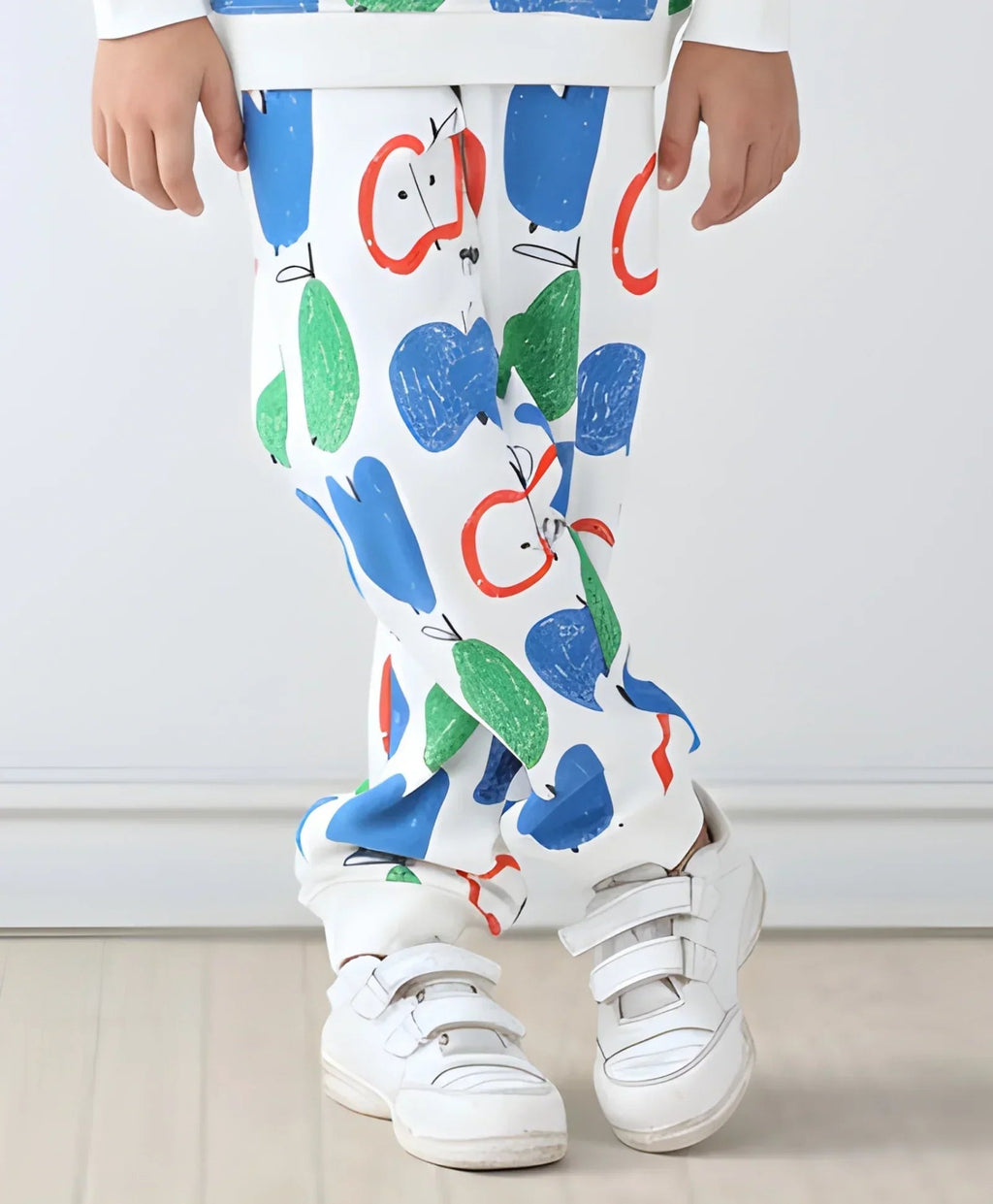 APPLE PEAR BOYS FLEECE JOGGER - WHITE