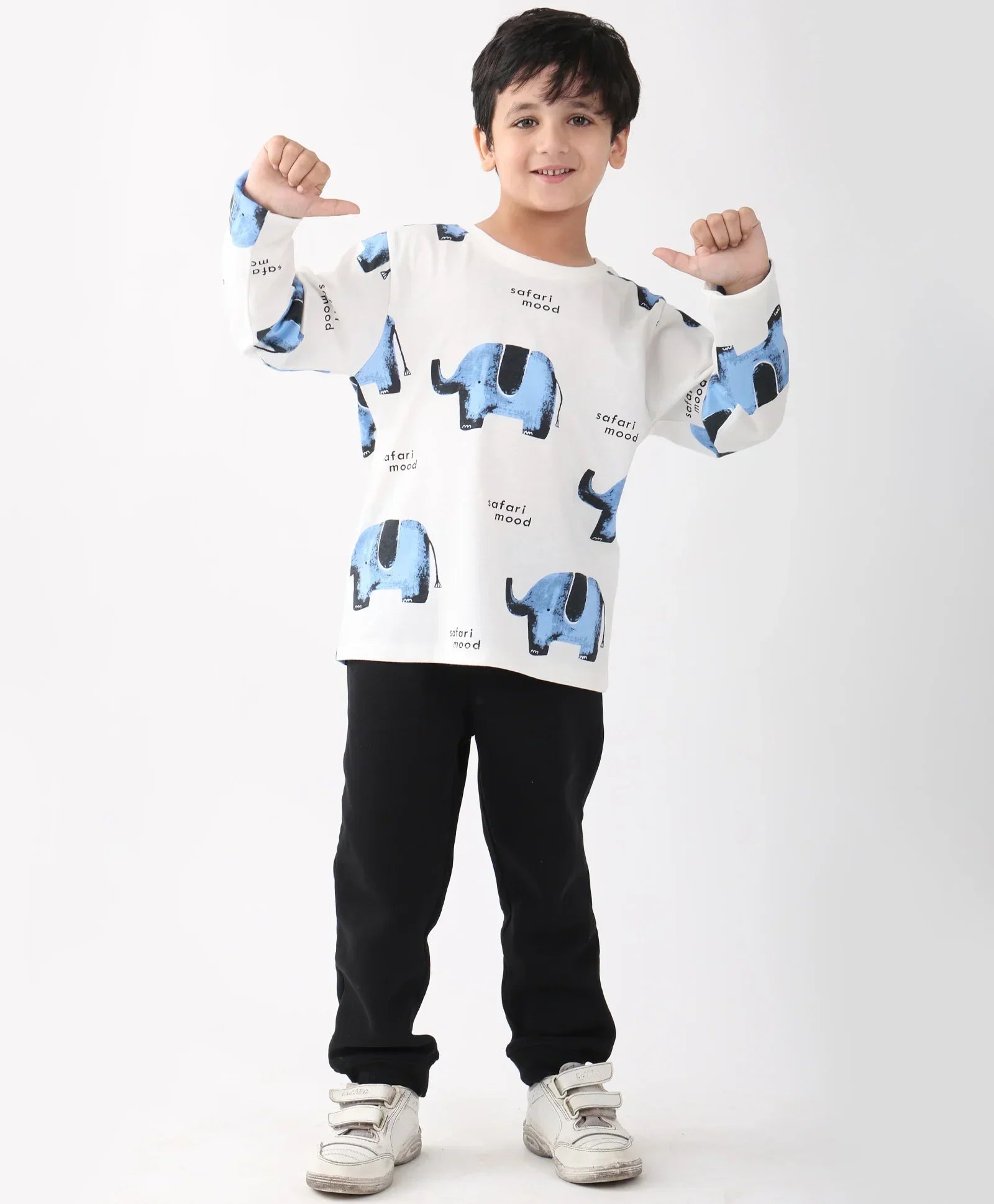 ELEPHANT SAFARI LONG SLEEVE T-SHIRT FLEECE JOGGER SET - WHITE/BLACK