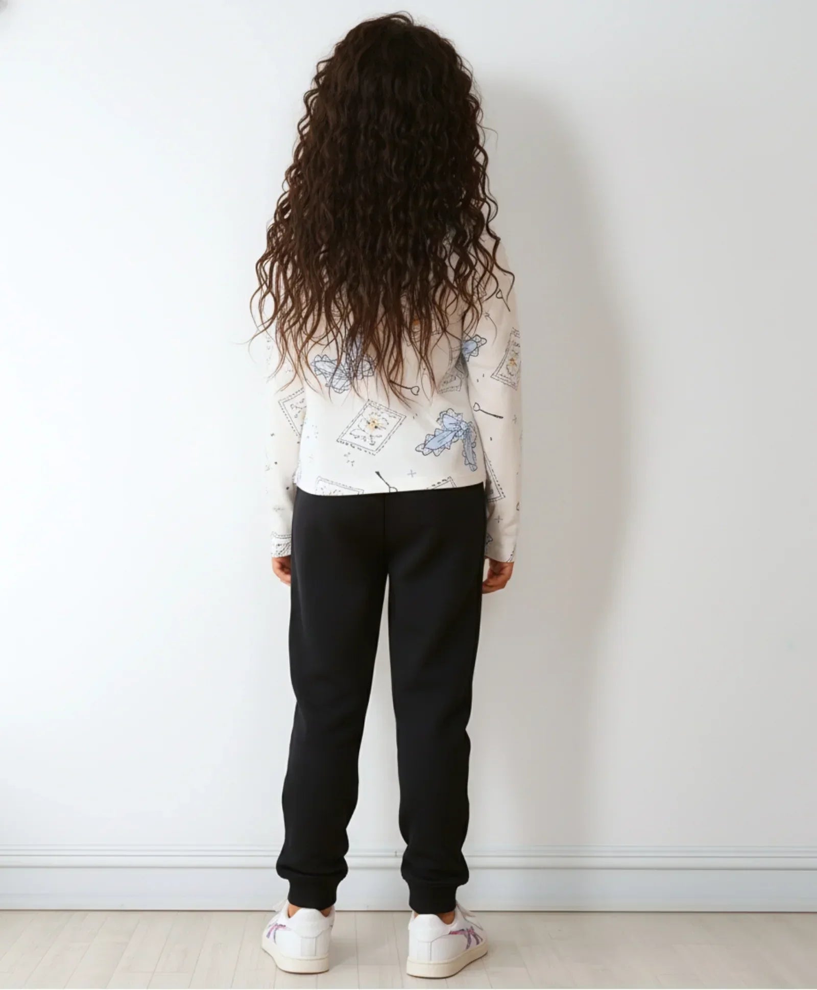 BOW KEY CAT LONG SLEEVE GRILS T-SHIRT FLEECE JOGGER SET - WHITE/BLACK