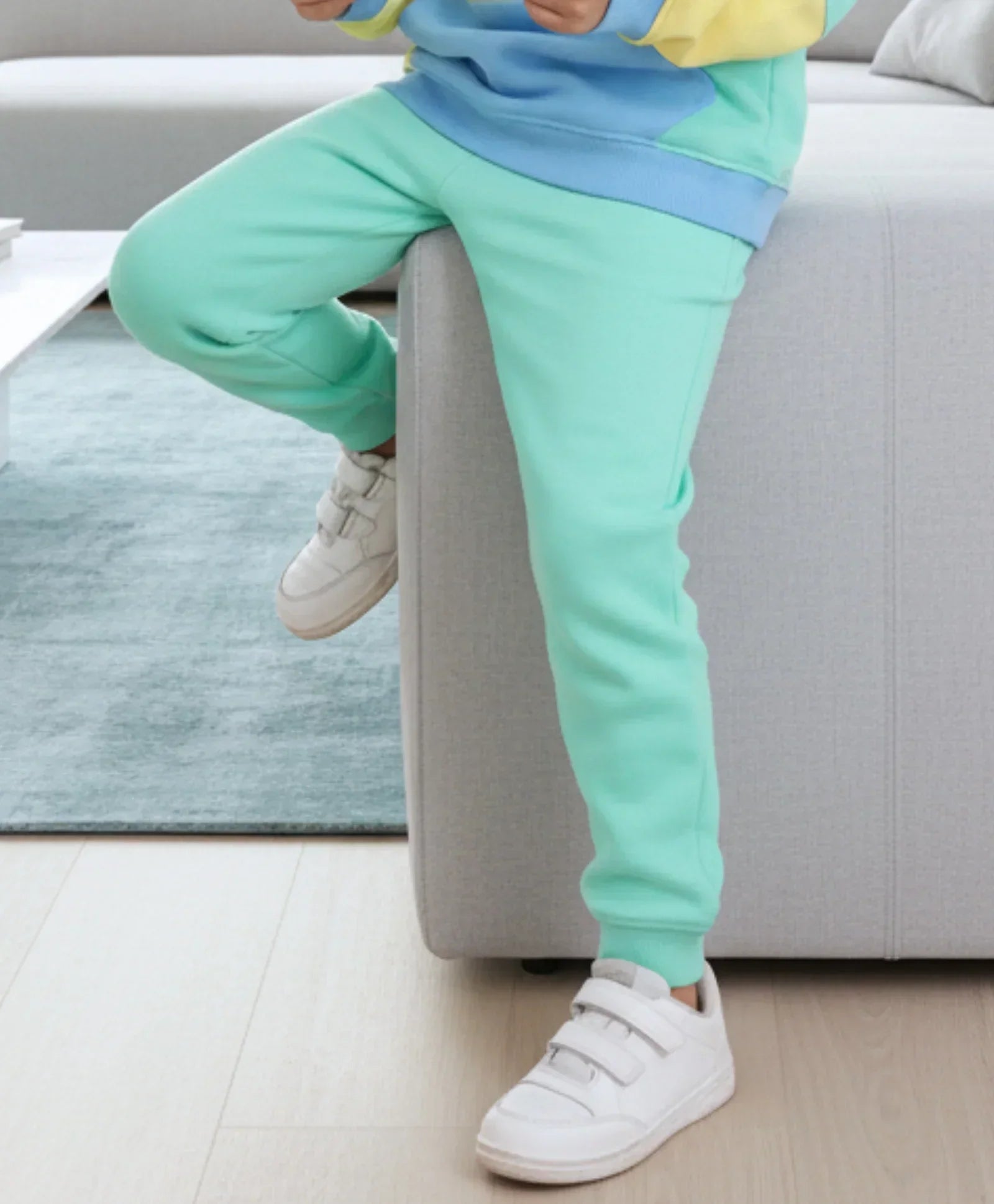 GREEN FLEECE GIRLS JOGGER - GREEN