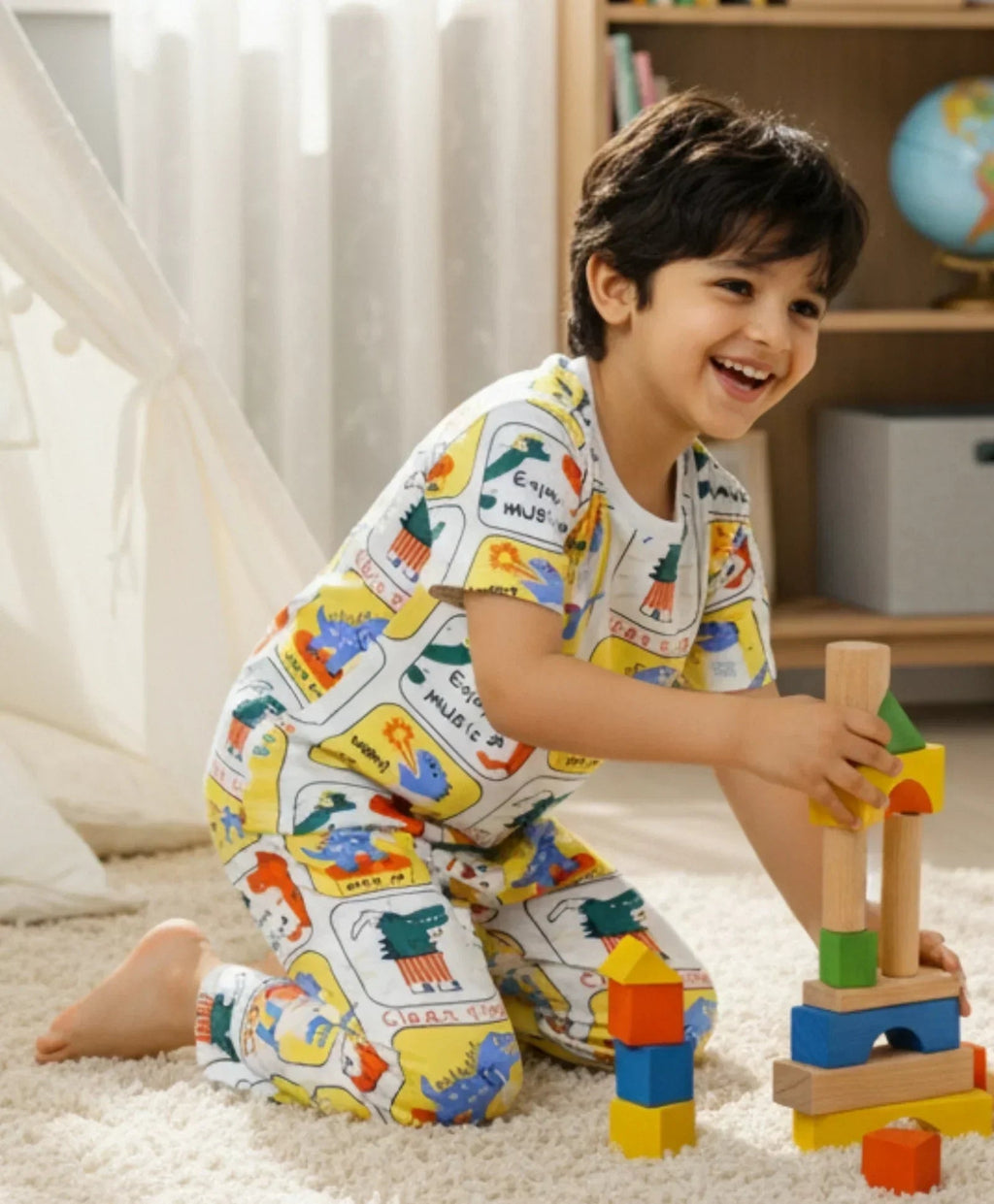 DINOSAUR STAMP SHORT SLEEVE PYJAMA SET - WHITE