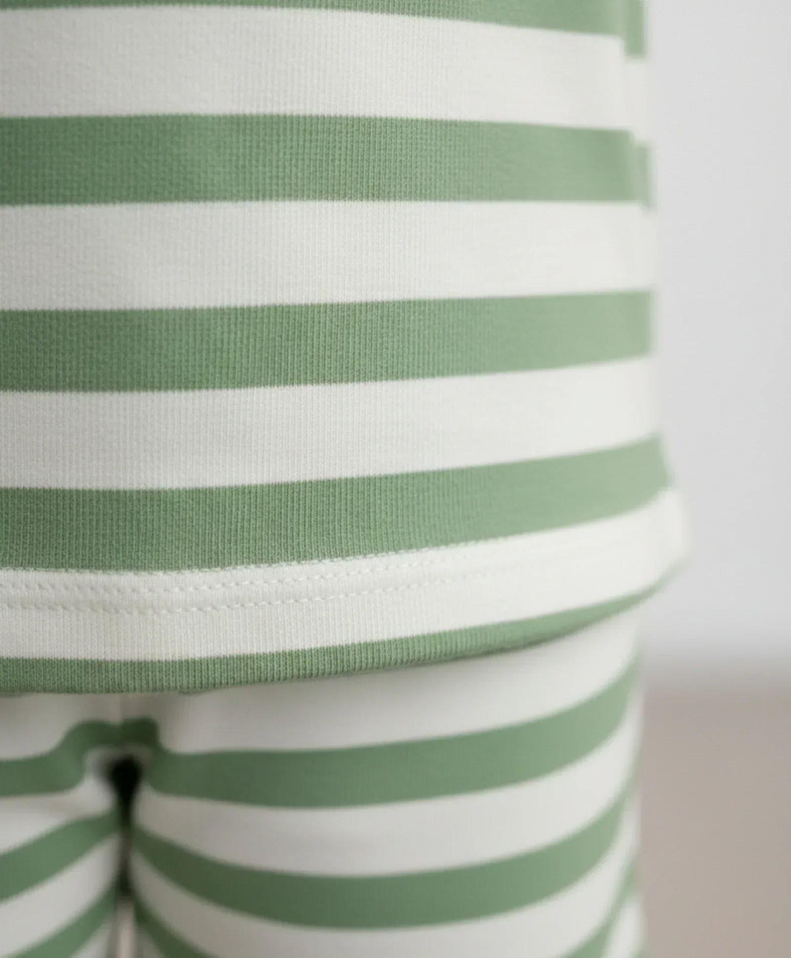 GREEN WHITE STRIPE GIRLS SLEEPWEAR SHORT SET - GREEN/WHITE