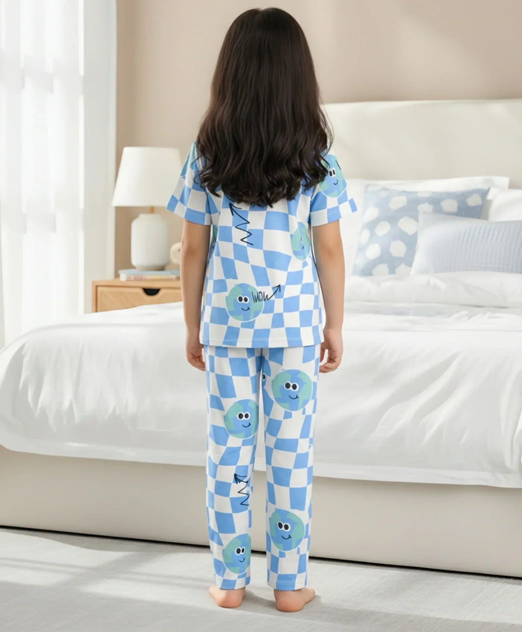 GLOBE CHECK GIRLS SHORT SLEEVE PYJAMA SET - WHITE